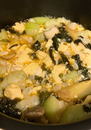 紫菜絲瓜湯（避風塘蟹香蒜酥口味） 的食譜成品照片