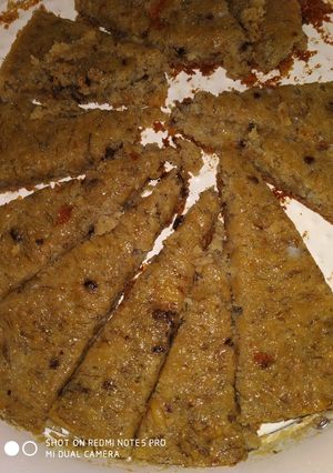 A picture of Banana walnut cake.
