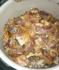 cá chép kho riềng