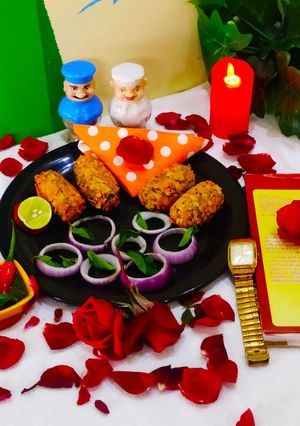 পাপড় রোল (Papad Roll recipe in Bengali) রেসিপির প্রধান ছবি