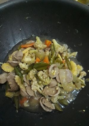 Foto resep Capcay with meatball