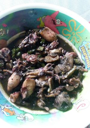 Foto resep Oseng Cumi tinta hitam