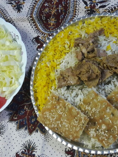 عکسی از دستور سبزی پلو کاری با تن ماهی