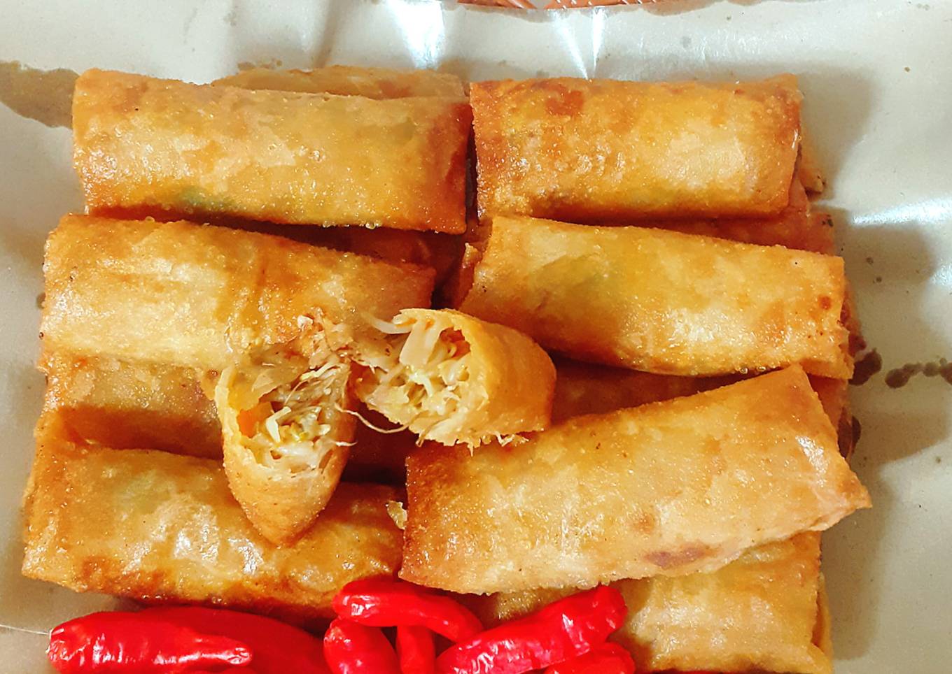 Lumpia Goreng isi Ayam Sayur