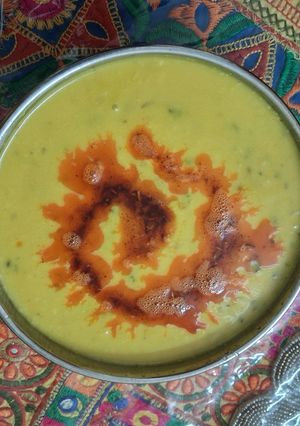 पंजाबी कढी पकोडा रेसिपी मुख्य फोटो