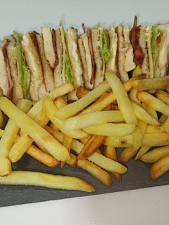Una foto de Sándwich club
