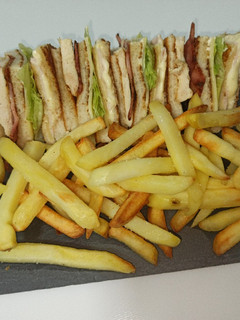 Una foto de Sándwich club