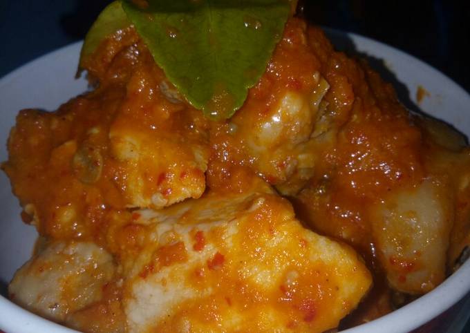 Resep Ayam Bumbu Rujak Extra Pedas, Menggugah Selera