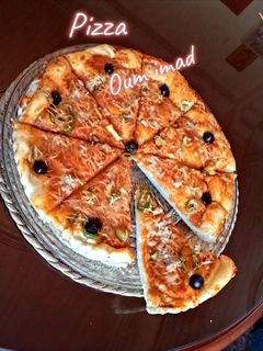 صورة لوصفة بيدزا منزلية🍕🍕🍕خفيفة بدون تعب