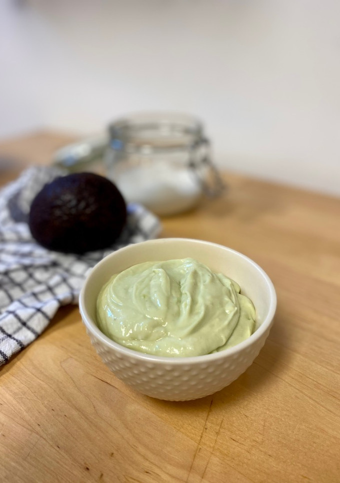 Una foto de Crema de aguacate 🥑