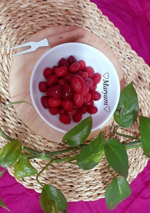 عکسی از دستور ترشی زغال اخته
