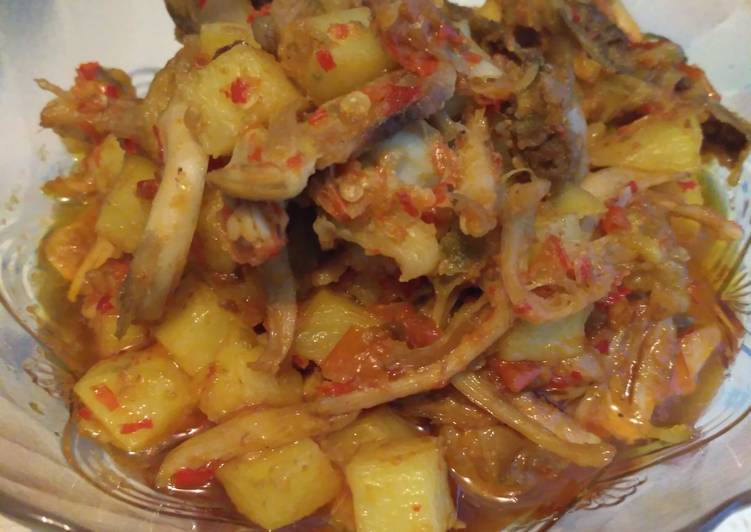 Resep Balado ayam suwir kentang 😋 Anti Gagal