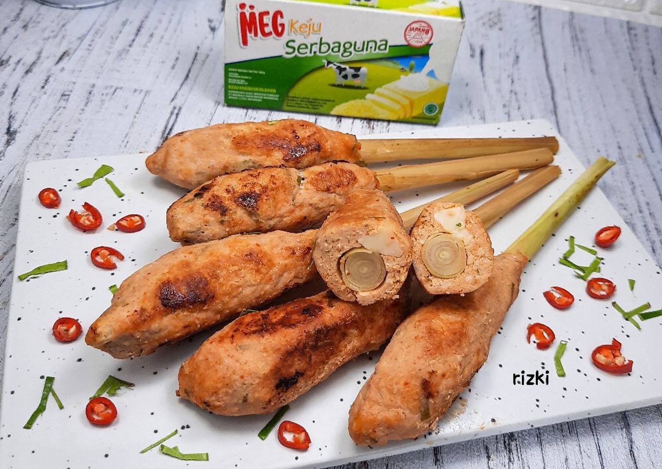 Sate lilit keju MEG