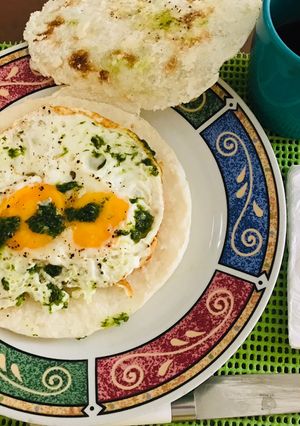 Una foto de Arepa Ocañera con huevo frito y CHIMICHURI