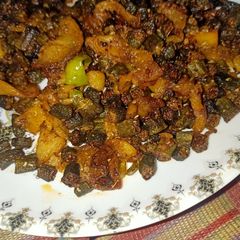 A picture of Soak fry aaloo bhindi.