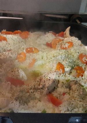Una foto de Cazuela de arroz con pollo