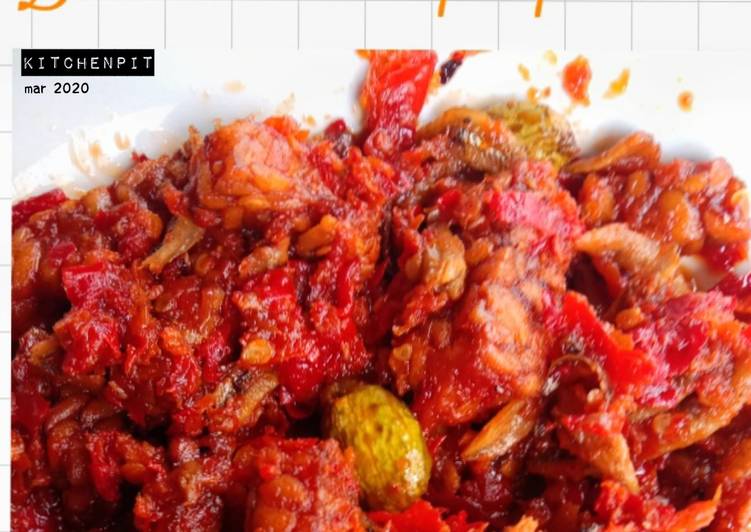 Balado ikan teri tempe pete