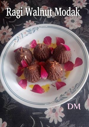 Ragi Walnut Modak रेसिपी मुख्य फोटो