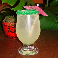 A picture of Ginger-n-Lime Fizz.