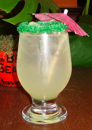 A picture of Ginger-n-Lime Fizz.