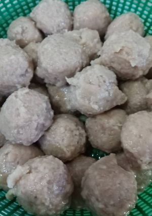 Foto resep Bakso sapi sehat kenyal ala melly