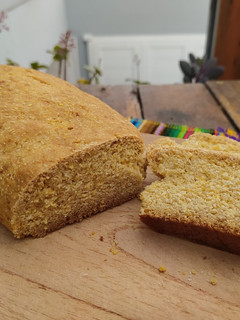 Una foto de Pan de maíz 🍞