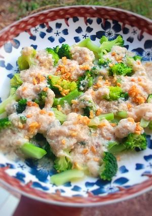 Foto resep 496 - Brokoli Rebus Siram Telur (28-CPApron2026)
