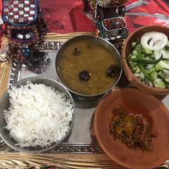 Kali dal chawal Thal A picture of Kali dal chawal Thal.