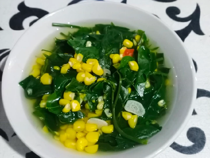 Cara Simple Membuat Resep  Sayur Bening Katuk Jagung yang Enak, Bisa Manjain Lidah