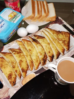A picture of Bread toast.