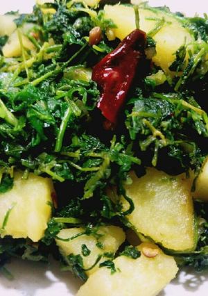 A picture of Methi aloo.