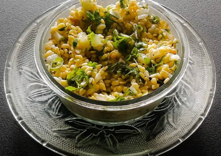 Recipe of Speedy Split Green gram Salad (Kosambari)