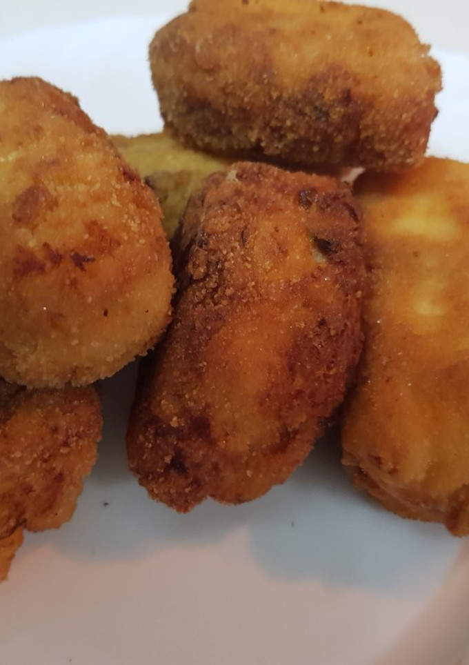 Una foto de Croquetas de calçots