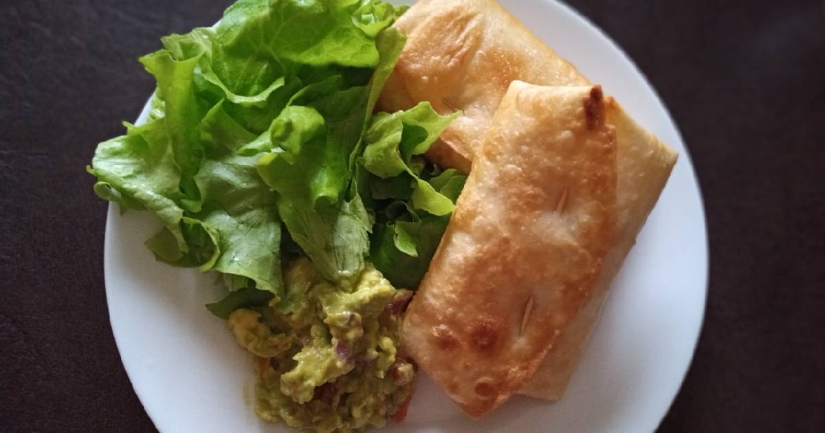 Chimichangas de tarta de queso y frutos del bosque