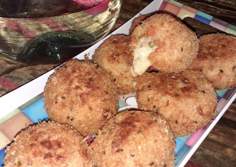 Recipe of Perfect Chicken potato cheese corn balls