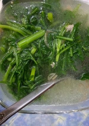 Hình của món Canh Tần ô thịt nạc.
