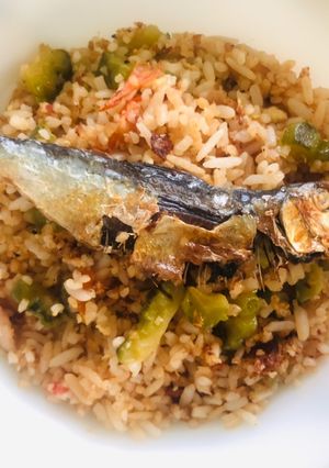 A picture of Dried Salted Herring with Bitter Gourd Fried Rice / Tuyo and Ampalaya Fried Rice.