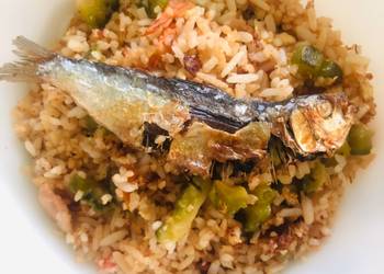 Fast Cooking Methods Dried Salted Herring with Bitter Gourd Fried Rice  Tuyo and Ampalaya Fried Rice Delicious Simple