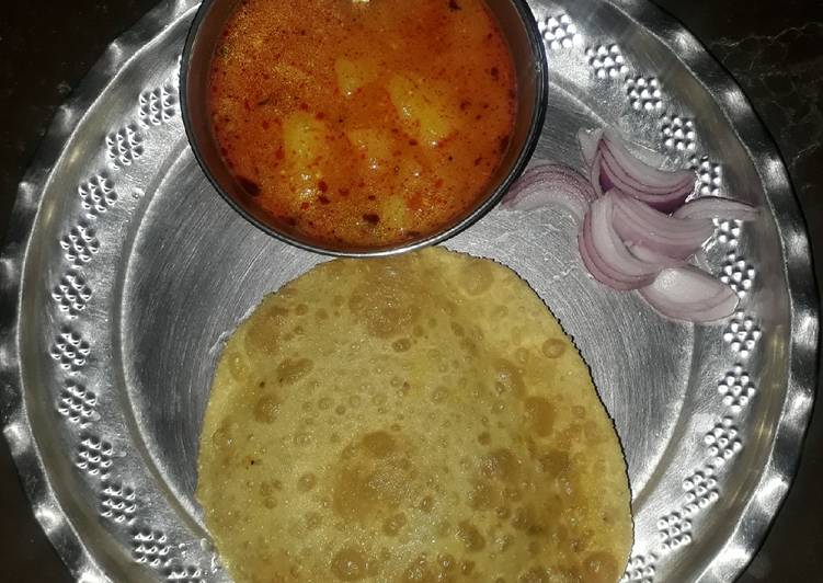 Easiest Way to Prepare Homemade Pithi wali puri and Dahi aloo