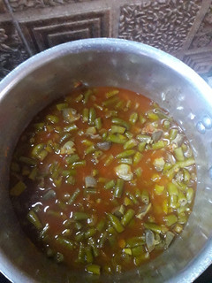 عکسی از دستور لوبیا پلو با سنگدان مرغ