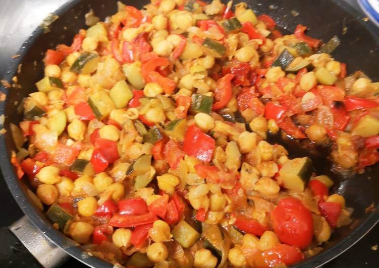 Pisto con garbanzos