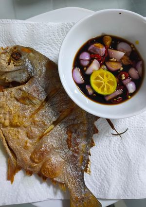 Foto resep Ikan Bawal Goreng Sambal Kecap