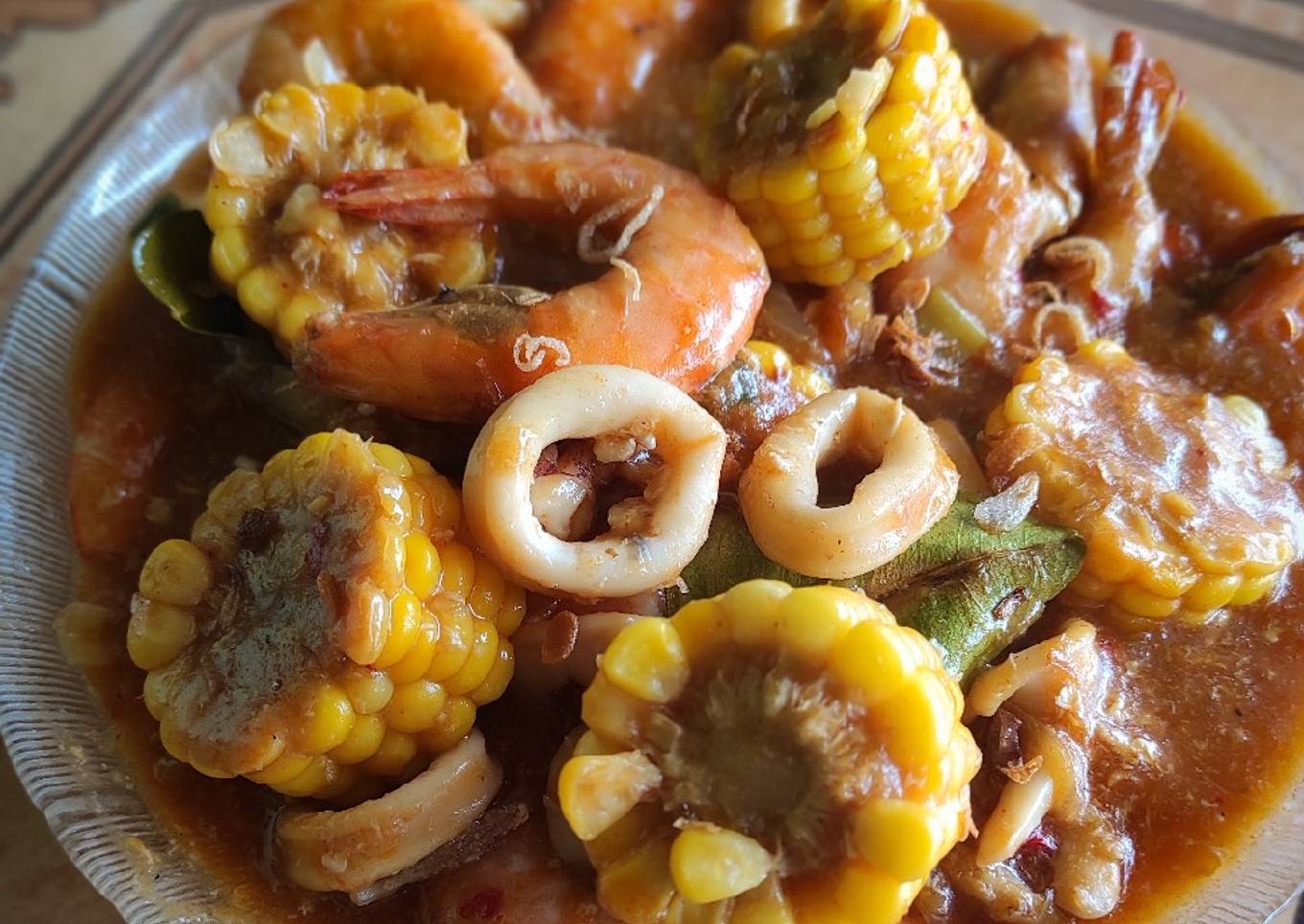 331. Seafood Saus Padang