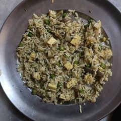 A picture of Fried rice.