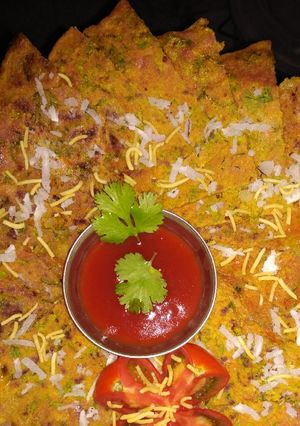 A picture of Multi grain and mix veggies chilla.