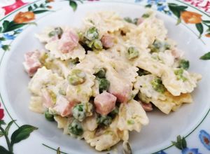 Foto di Farfalle alle 3 P (panna, prosciutto e piselli)