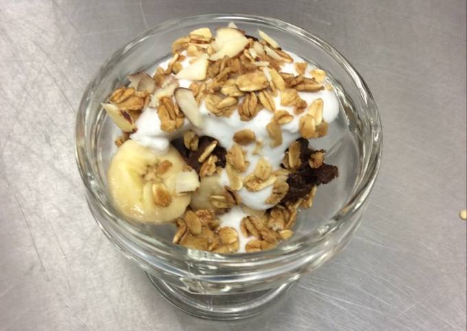 Recipe of Super Quick Homemade Raw Chocolate Banana Mousse Parfait with Coconut Whip Cream and Vanilla Almond Granola