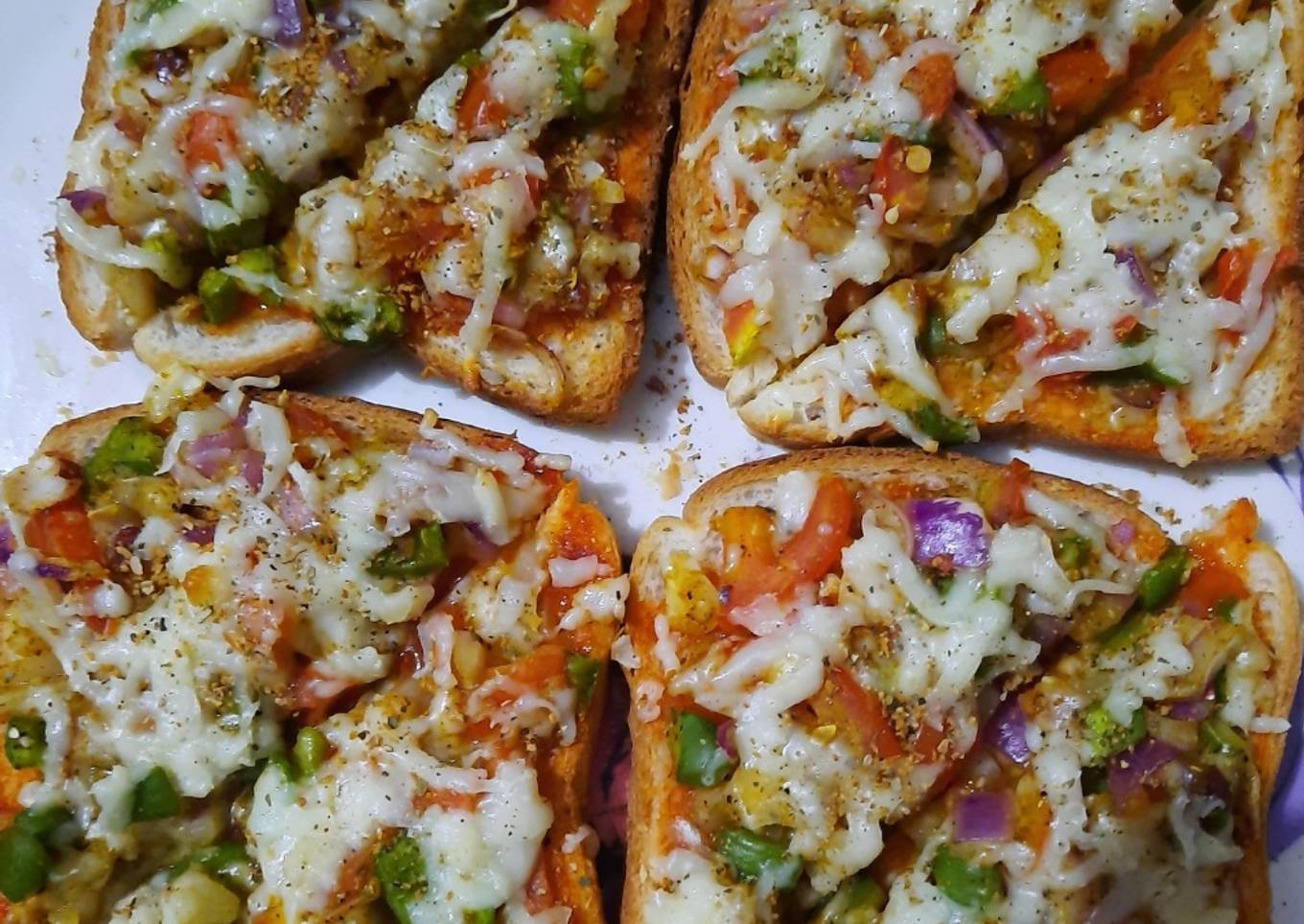 Bread pizza