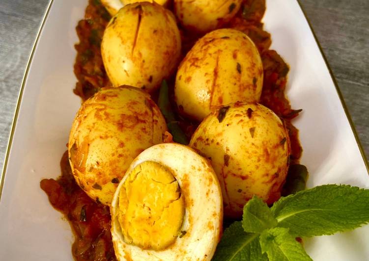 Recipe of Delicious Spicy Egg Curry