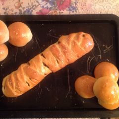 A picture of Chicken filled braided Bread.